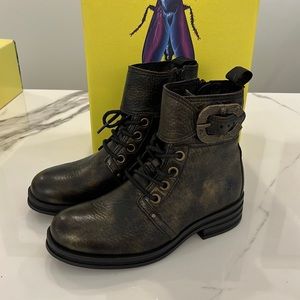 NWT FLY LONDON KARA BOOT